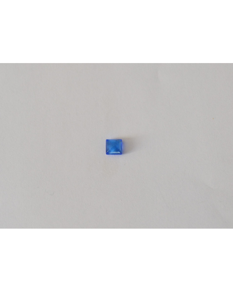CABOCHON CARRE SAPHIR