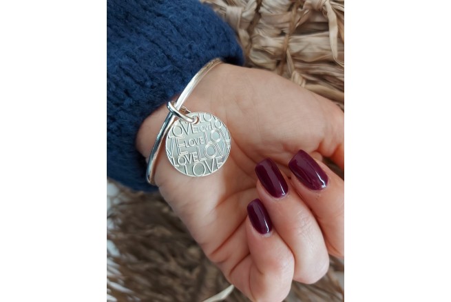 Médaille "Love" diamètre 26 mm