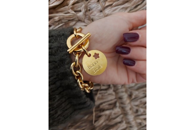 Médaille "bonne étoile" dorée diamètre 26 mm