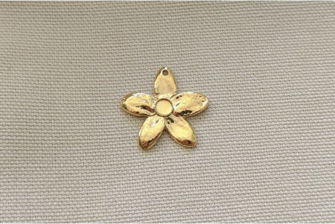 pendentif fleur de tiaré doré