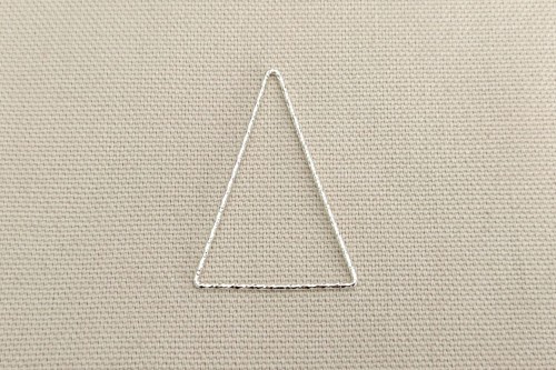 TRIANGLE FIL DIAMANTE