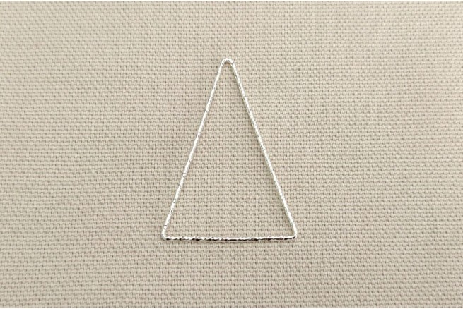 TRIANGLE FIL DIAMANTE