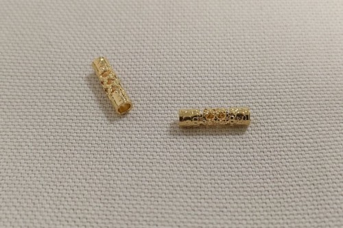 Mini tube doré dentelles
