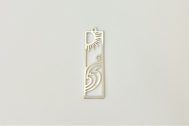 Pendentif rectangle entre ciel et mer
