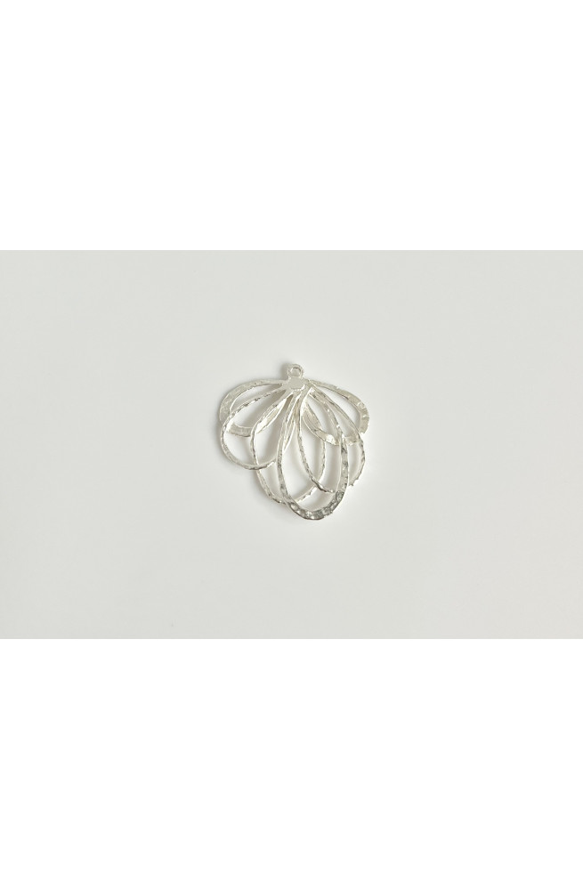 Pendentif fleur doré 25mm finition:Argent 10 microns