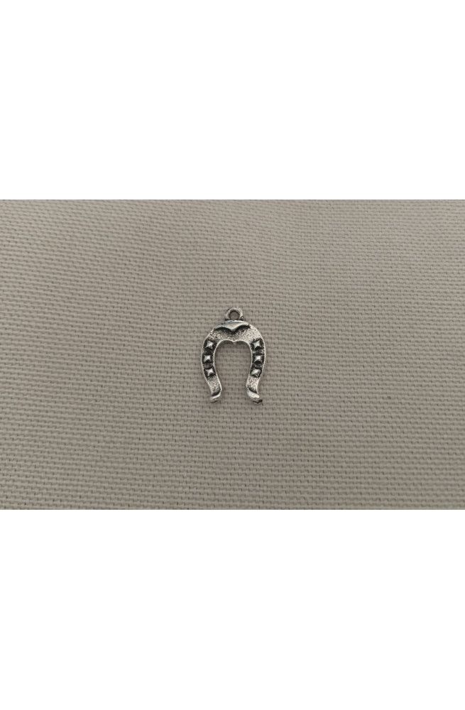 Breloque fer à cheval finition:Argent antique 10 microns