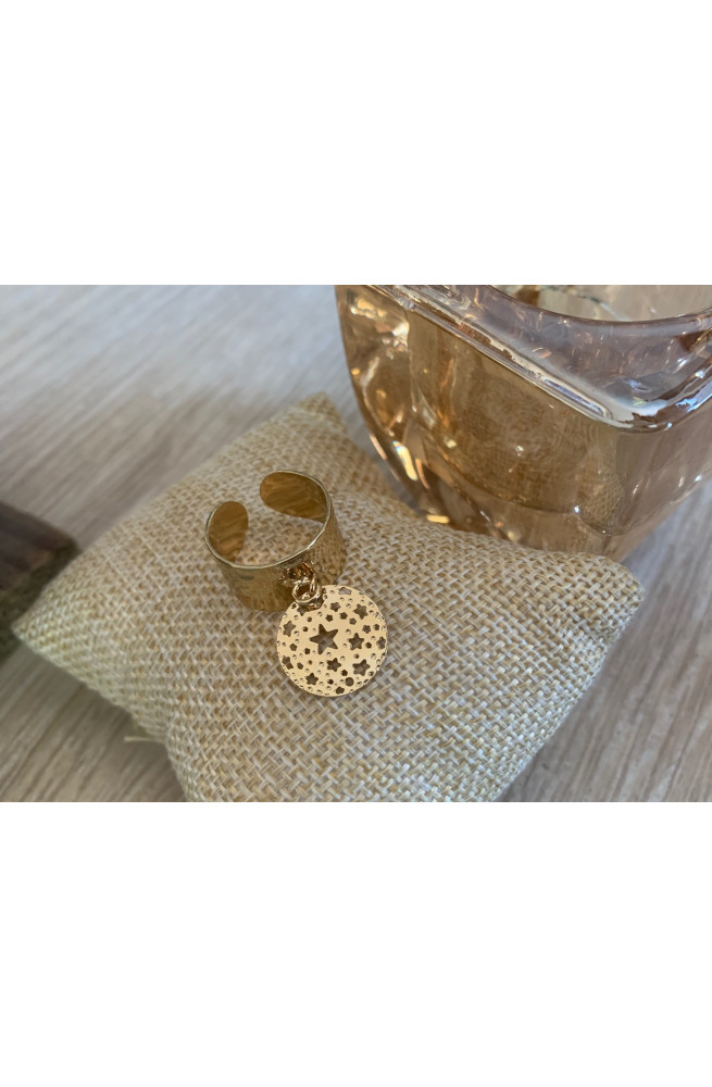 Bague anneau martelee finition:Dore or fin 24 carats