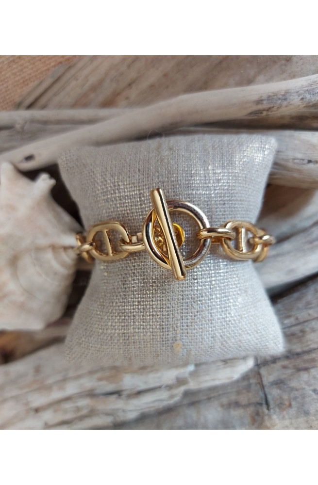 Fermoir t finition:Dore or fin 24 carats