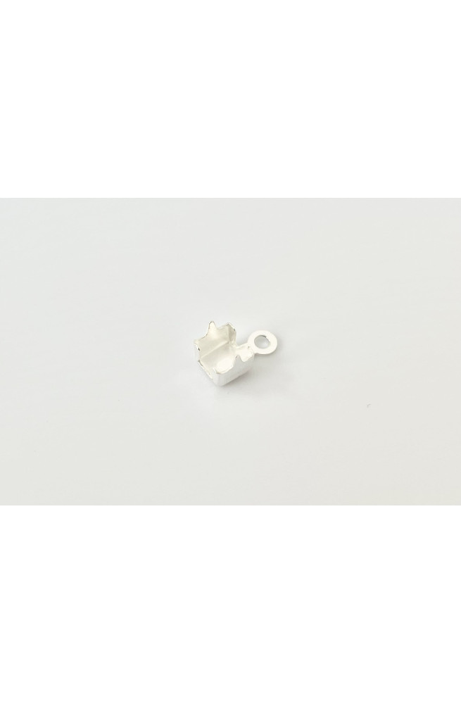 Embout serti carré doré 4.5mm finition:Argent 10 microns