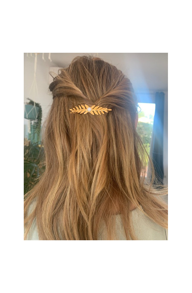 Pince à cheveux fougère avec cabochon 6 mm finition:doré 0.3 microns